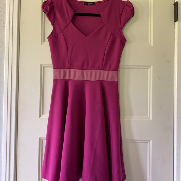 ModCloth Vivacious and Vibrant Dress in Magenta - Picture 1 of 3